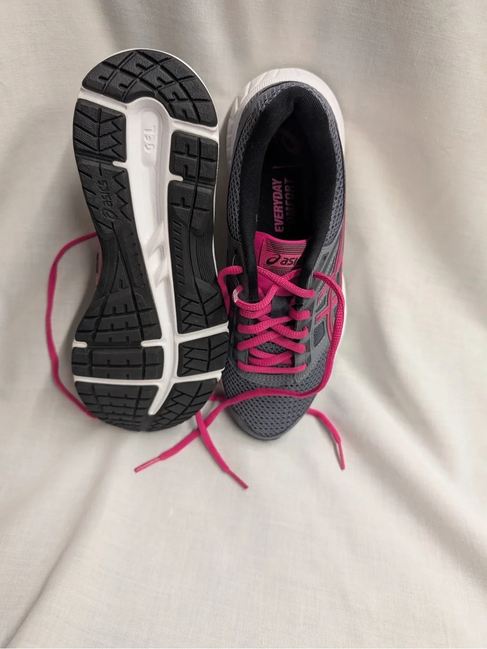ASICS Women's Gray & Pink Athletic Running Shoes
